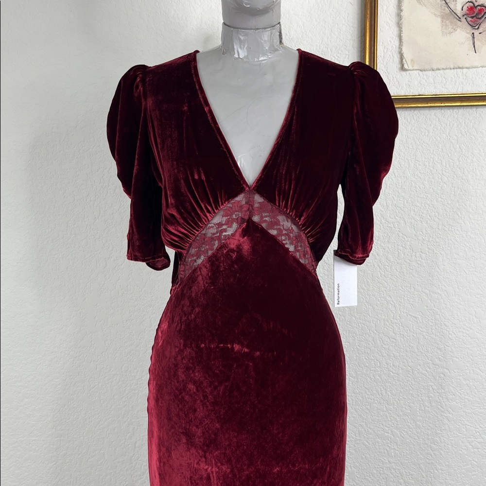 Reformation Malaga Velvet Dress in Chianti Lace Pouf Sleeve Plunge Neck Floor - Picture 3 of 14